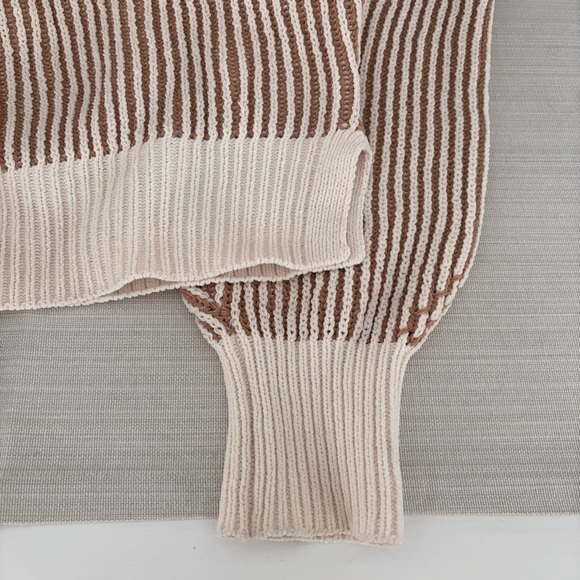 ❣️AERIE Beyond Chenille Sweater Sz M - Picture 5 of 12